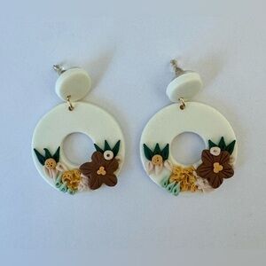 White Floral Circle Earrings